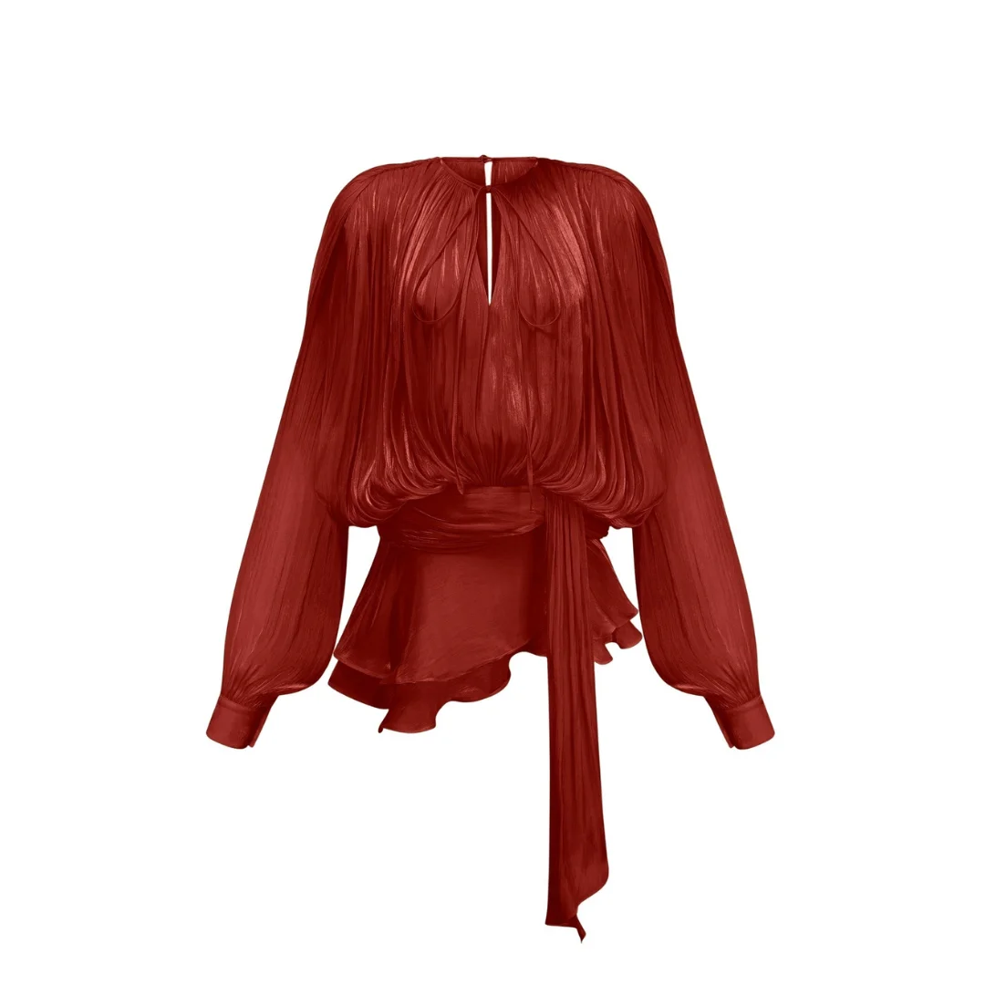 Rotes Damenkleid mit eleganter Passform und luxuriöser Optik